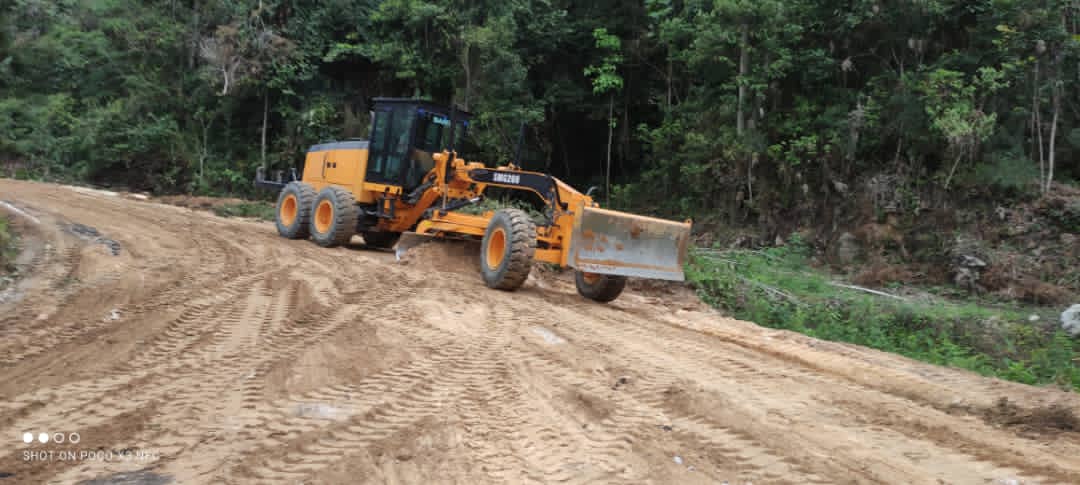 RangelSilva4F's tweet photo. La mesa productiva del #Plan21Trujillo realizó un diagnóstico de las necesidades con los productores de la parroquia Escuque, el cual arrojó la necesidad de rehabilitar las vías agrícolas. 

#PlanSiembraBicentenaria 
#ElCovidNoJuega https://t.co/qWzh48PuH5