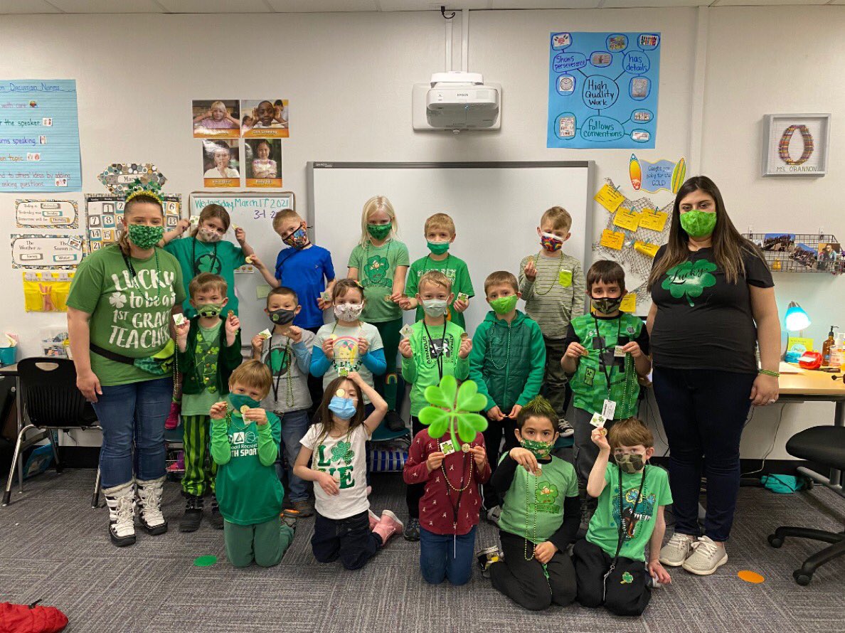 teamGGES's tweet image. When your mascot is Lucky the Leprechaun, St. Patrick’s Day is kind of a big deal!  #greengablesleprechauns #saintpatricksday