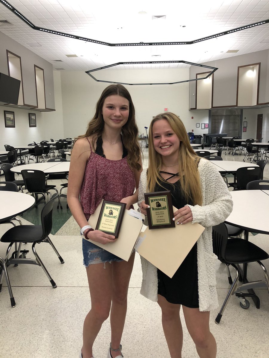 WawaseeGBB's tweet photo. Awards night:  Emma Lowery, JV Most Improved
Kaydence Shepherd, JV MVP https://t.co/cu22EQeOMO