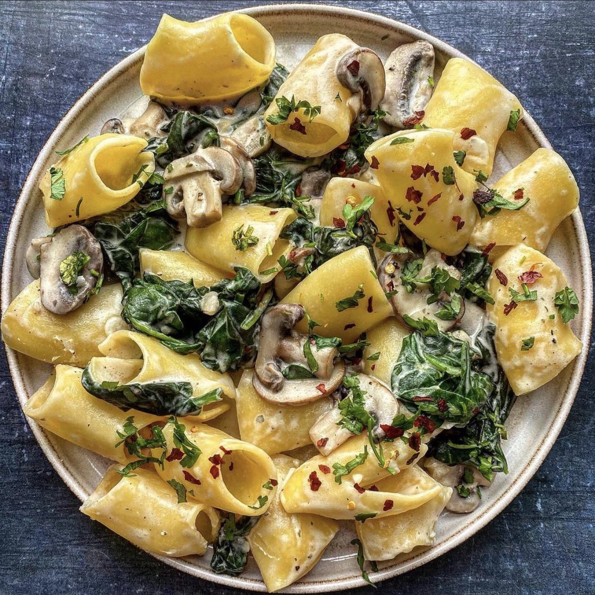 munchaholics's tweet photo. Who Doesn’t Like Pasta 🤤 https://t.co/xuC9vZ73Vg