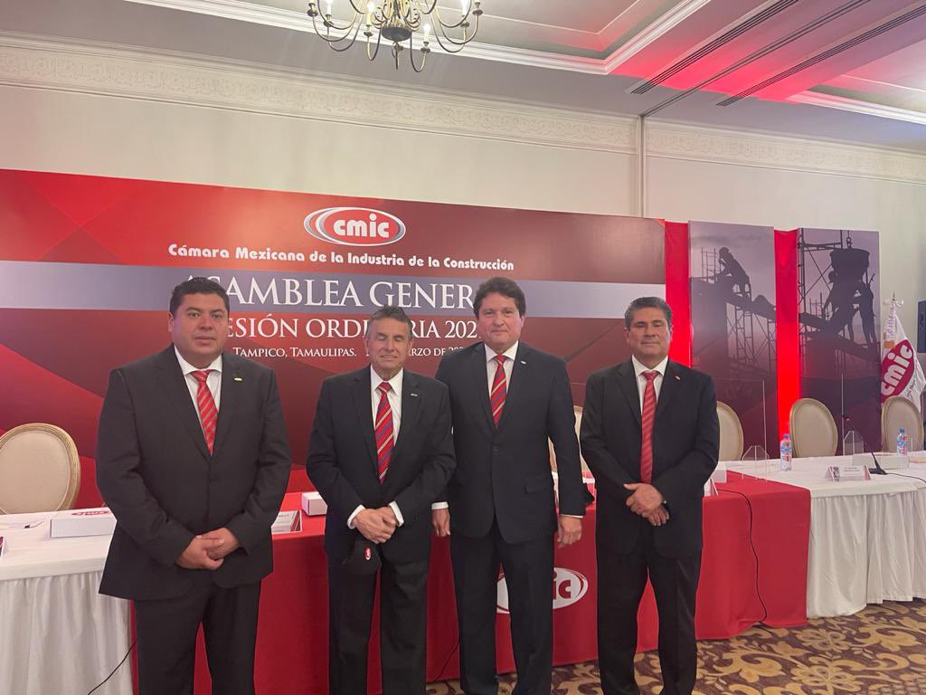 TonoTinoco's tweet photo. Felicito a nuestro nuevo presidente Nacional de la #CMIC @PacoSolaresA y agradezco a nuestro expresidente @EduardoRmzLeal por su excelente gestión en beneficio de nuestros agremiados. 
@CmicMichoacan 
@cmicnacional https://t.co/QRKpDT1D3L