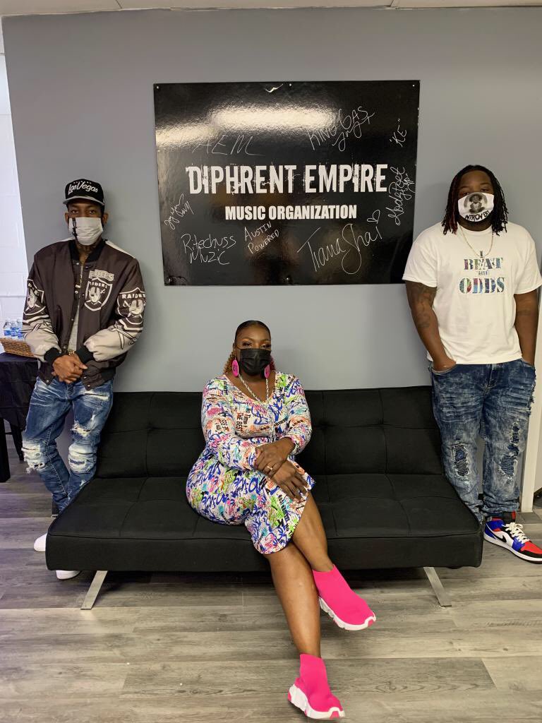 I live for nights like this . Congrats to <a href="/kinggas100/">⛽#Premium</a> on the new studio . S/o to the Diphrent team . We always gonna be Phamily . #WitaPH . Let’s keep making these hits