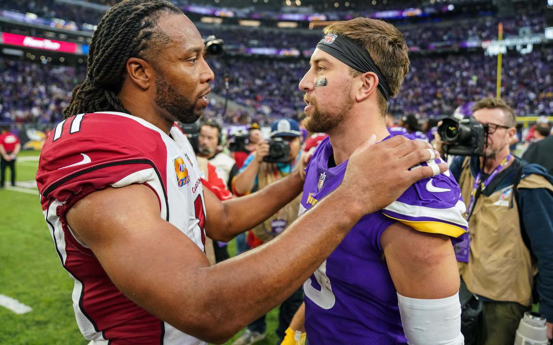 RT if you wanna see the <a href="/Vikings/">Minnesota Vikings</a> bring <a href="/LarryFitzgerald/">Larry Fitzgerald</a> home.