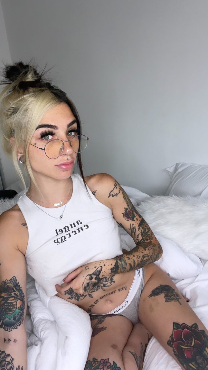 Hannah McCollum (@hannahimccollum)  X