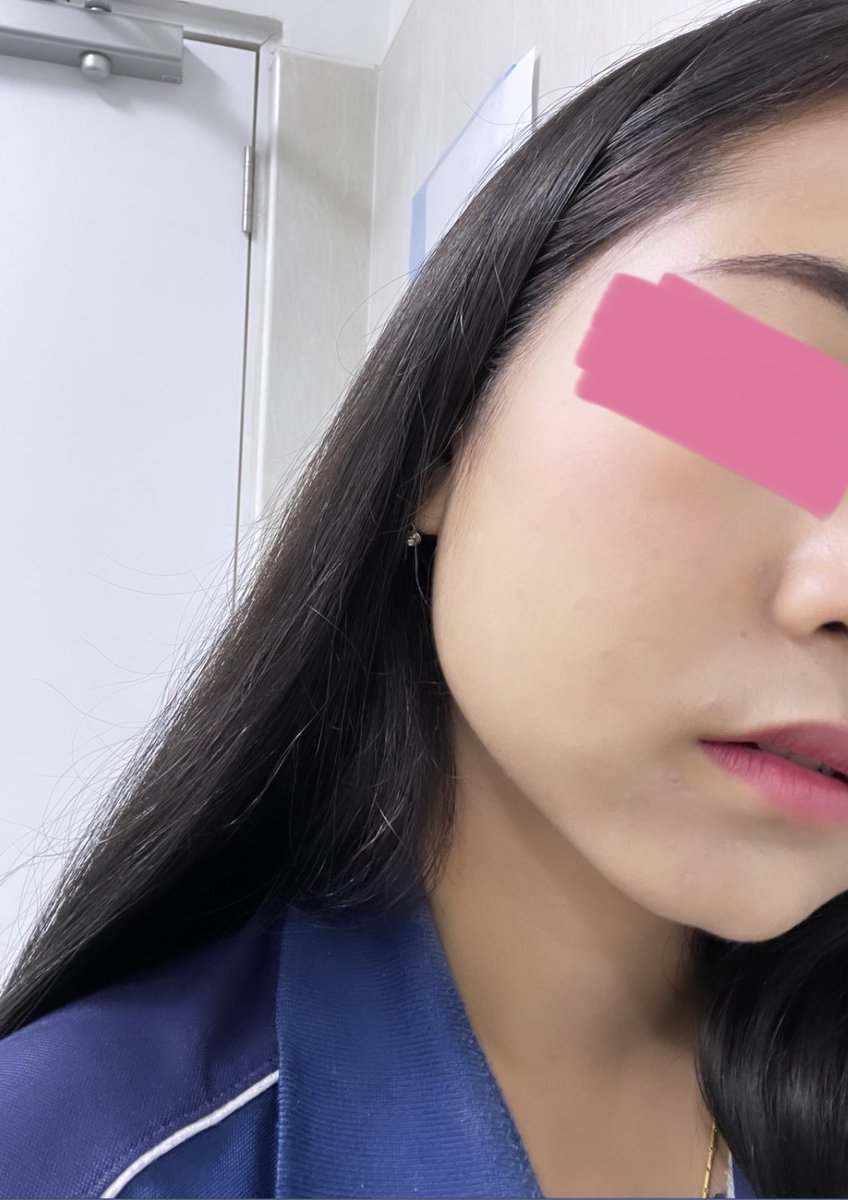 Feelxxme's tweet photo. รีวิวแบบพรีชีพกล้องสด นี่คือใช้ #รองพื้นJovina no.1 กับ #ลิปjovina no.5 สวยมากกก ผิวคือดีย์ เอาจิงตั้งแต่เป็นสิวเป็นรอยสิวมาก็คือไม่รู้จักคำว่าผิวดีอีกเลย จนมาพบ #jovina https://t.co/PWvulL7mCN