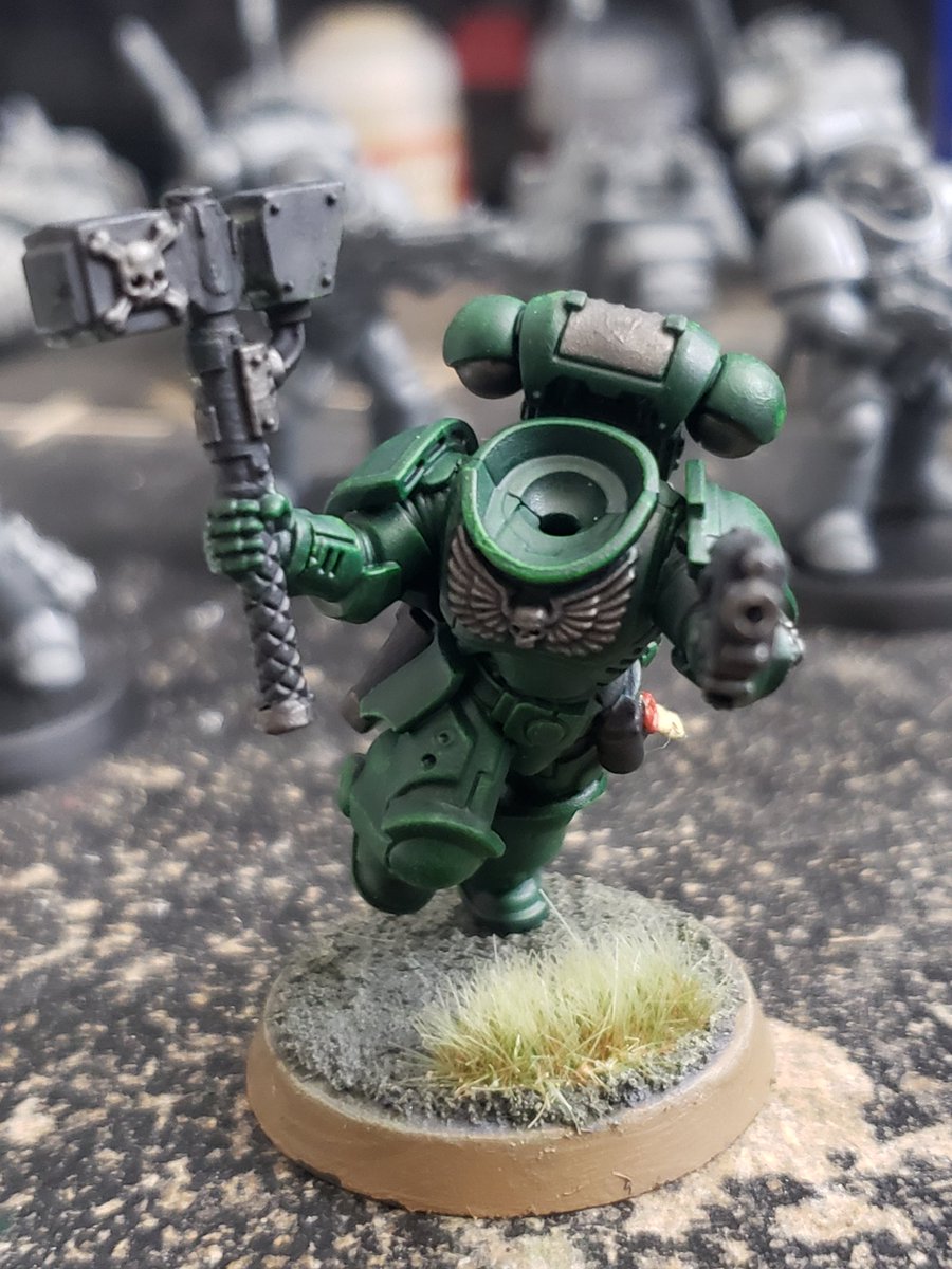 Gerhar190's tweet photo. #darkangel #warmonger #warhammer40k #WarhammerCommunity
Just for everyone sake. I hate painting flesh. https://t.co/olLigHTt2y