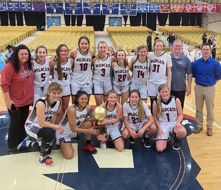 homeschoolhoops's tweet image. Congratulations Varsity Girls- 5A Gold Ball Champions! On to the Elite 8! @homeschoolnationals