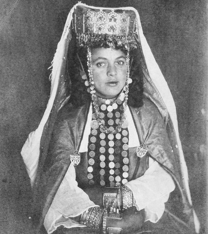 ethnic portrait-lehnert and landrock postcard old orientalist refa70 Portrait young Moorish girl