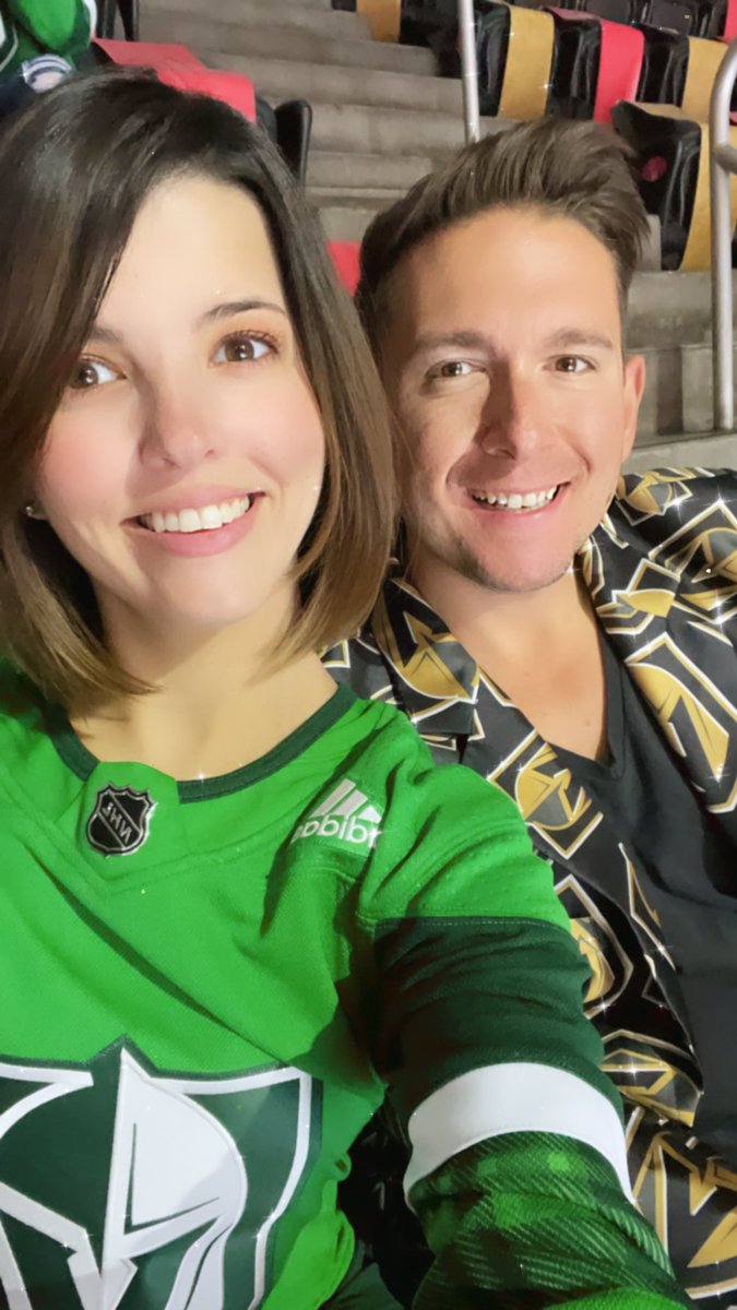 Courtnilynn_'s tweet photo. @GoldenKnights 🍀🔋⚔️ https://t.co/3zXKu3tl5E