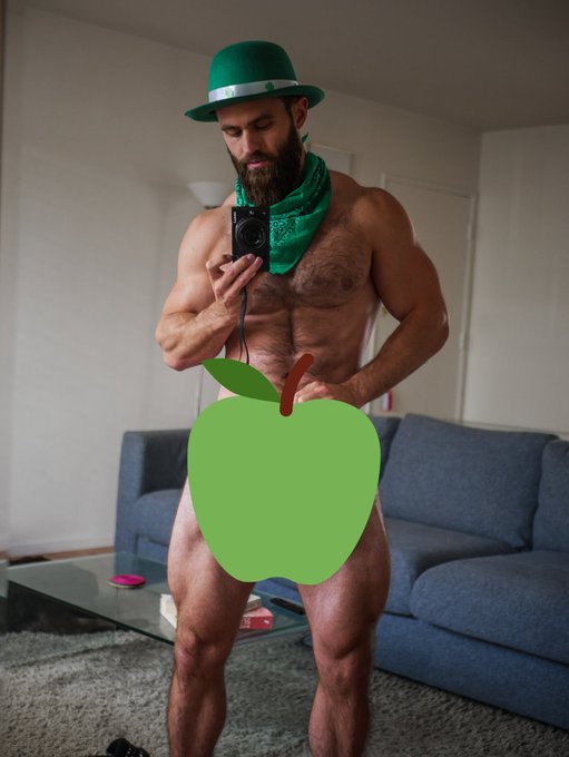 Cum 💦 &amp; see my St Patrick's Day special on my https://t.co/eZ0ObO1v8k 👀 https://t.co/t1cBppoFww<a href="/tag/fitnessmotivation"class="tags"><span>#fitnessmotivation</span></a><a href="/tag/gayfit"class="tags"><span>#gayfit</span></a><a href="/tag/fitgays"class="tags"><span>#fitgays</span></a><a href="/tag/hairygay"class="tags"><span>#hairygay</span></a>