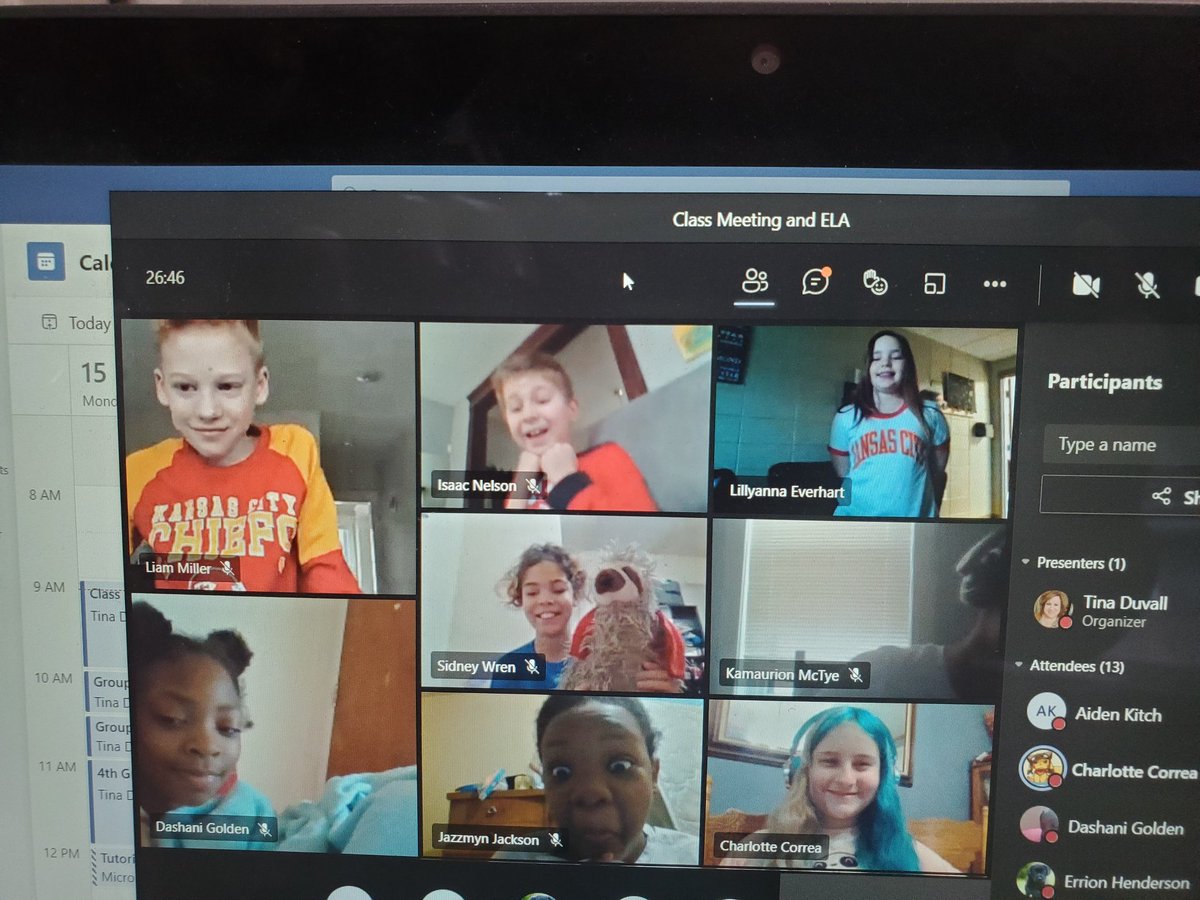 #KCVAspiritweek <a href="/kcpublicschools/">KCPS</a> <a href="/KCVA_kcps/">KCPS Virtual Academy</a> I love them more every day! 🥰❤😍 #WatchUs #WeAreFamily #SportsDay #StPatsDay