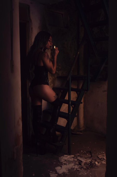 "Hey, hey, I've been thinking of a new sensation I'm picking up good vibrations Oop, she bop, she bop Do<a href="/tag/dominatrix"class="tags"><span>#dominatrix</span></a><a href="/tag/femdomme"class="tags"><span>#femdomme</span></a><a href="/tag/bdsmlife"class="tags"><span>#bdsmlife</span></a><a href="/tag/fetichedepies"class="tags"><span>#fetichedepies</span></a>