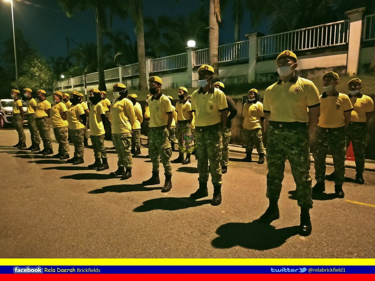 relabrickfield1's tweet photo. KDN JALAN DUTA || 17.03.2021 Latihan Kawad bagi Persediaan Majlis Taklimat Jabatan Sukarelawan Malaysia (RELA) @relamalaysia @yahyakgc @rela_wilayah @DARMANDABANG https://t.co/k56mDtnCAp