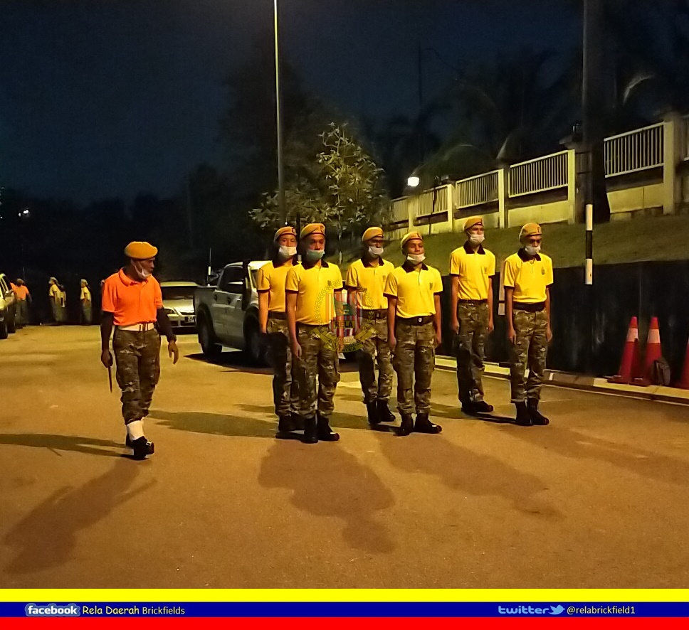 relabrickfield1's tweet photo. KDN JALAN DUTA || 17.03.2021 Latihan Kawad bagi Persediaan Majlis Taklimat Jabatan Sukarelawan Malaysia (RELA) @relamalaysia @yahyakgc @rela_wilayah @DARMANDABANG https://t.co/k56mDtnCAp