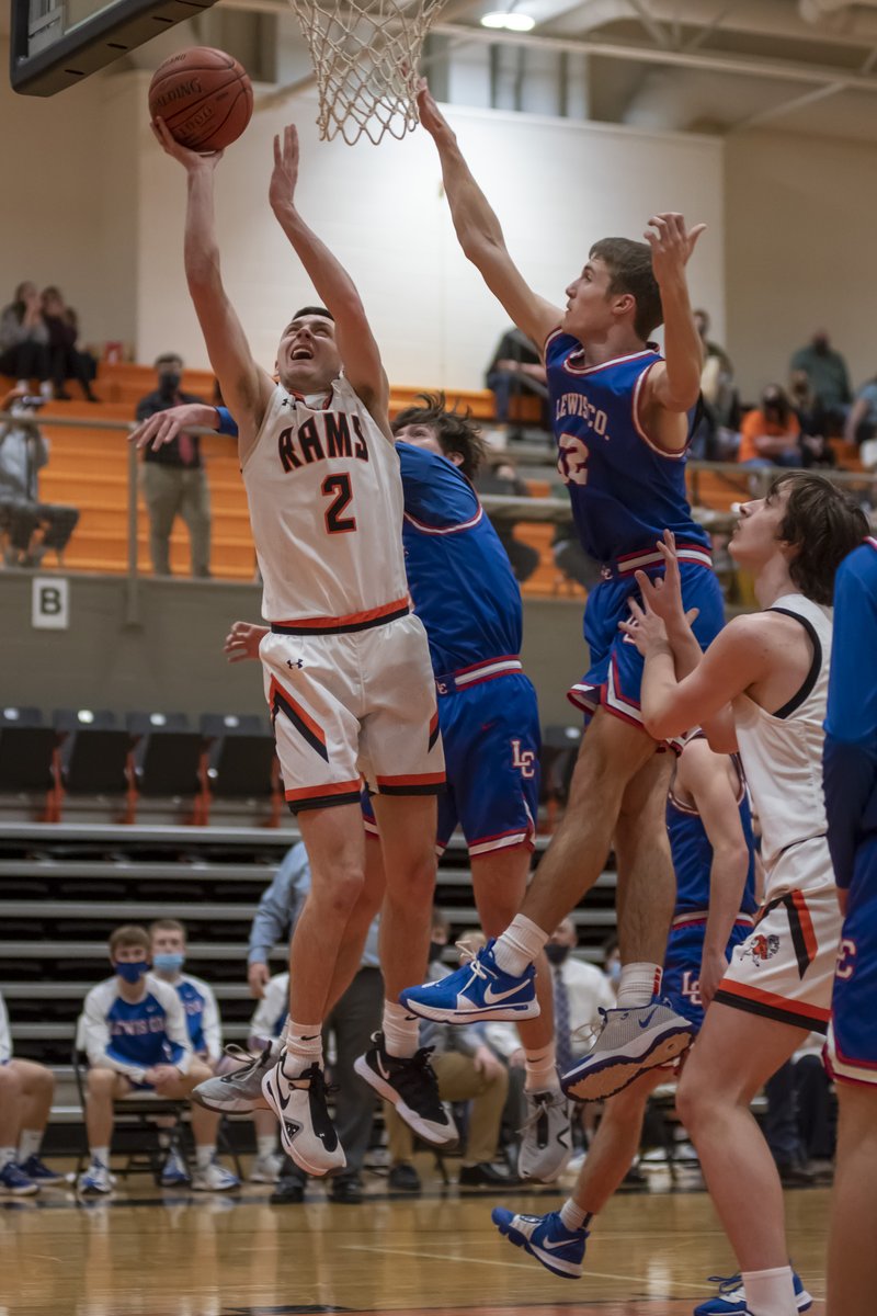 Collier_Photos's tweet photo. Shots from @OfficialLCHS 59-47 overtime win over @raceland_bball in the 63rd District Championship.

@zklemmeADI @SparksWillFly35 @thatphotoguy82 https://t.co/lab49zFe5M