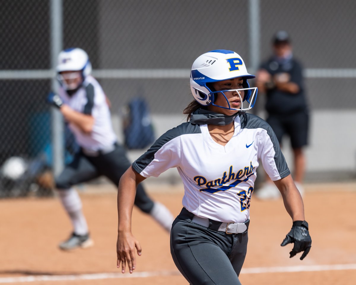 HenryHueyPhoto's tweet photo. Pflugerville softball won at home 7-0 over Hendrickson 3/15/2021. @phspanthersb @CoachMattPfISD @pflagsports @varsity_news @FanstandATX @PfISDAthletics https://t.co/WaUwL9Mz7y