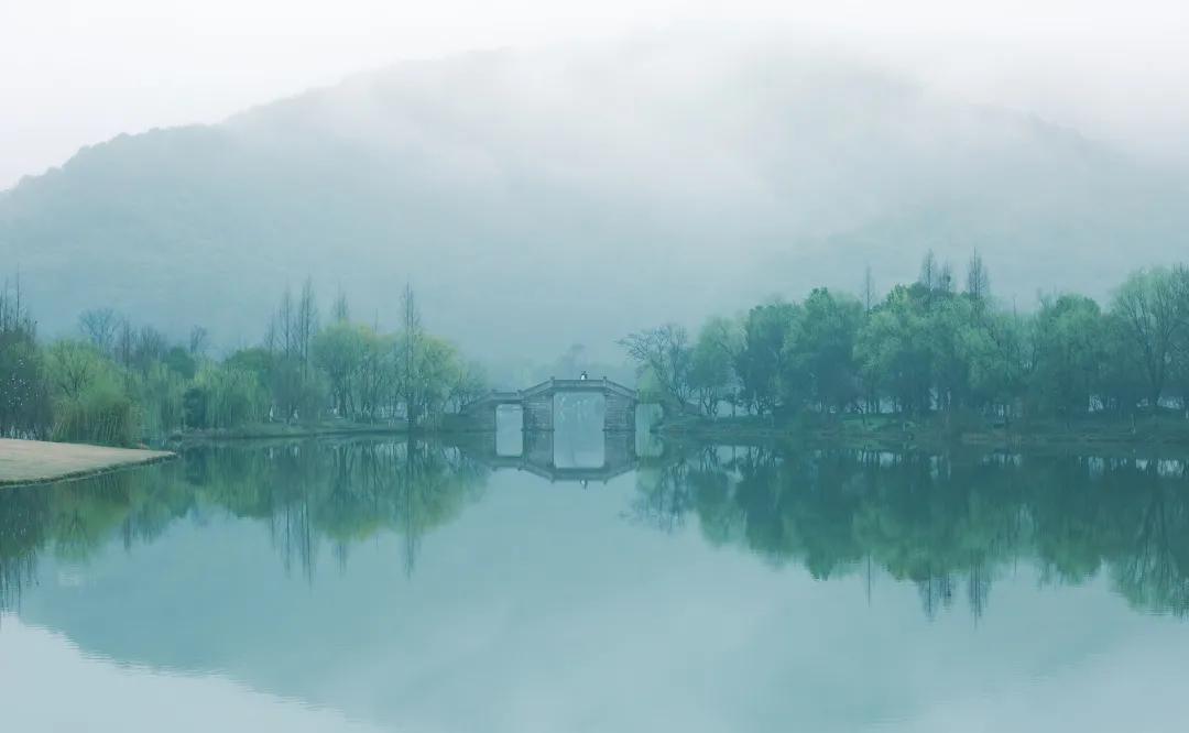 TOURISMHANGZHOU's tweet photo. What does Xianghu Lake look like in spring? Is it like a beautiful painting?
#beautifullake #springinhangzhou https://t.co/sEJcFYplw5