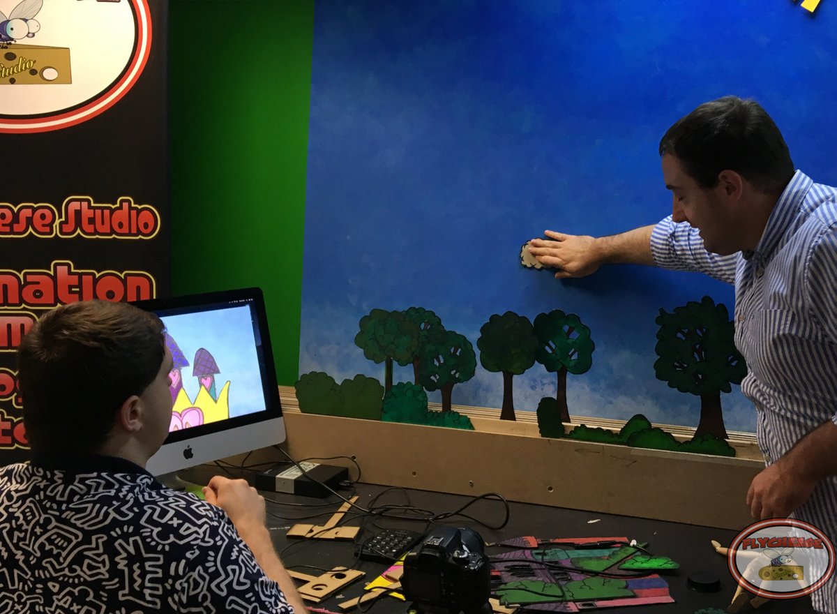 Flycheese Studio tweet media