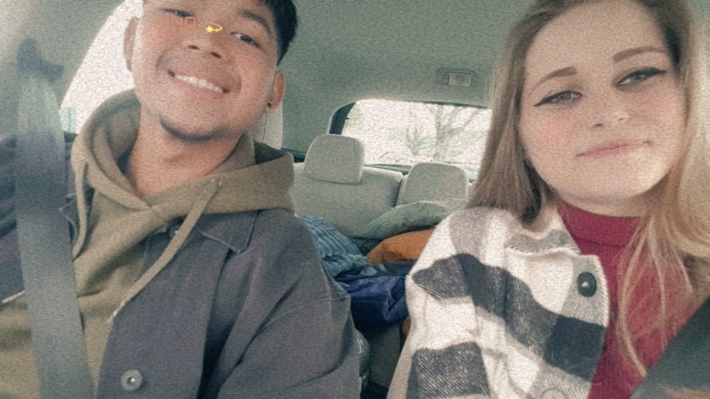 AnaisKow's tweet photo. J'suis bcp trop fan de lui, de son sourire et de nous โค
#frenchtakeover #cambodiantakeover https://t.co/sBgqJSMx32