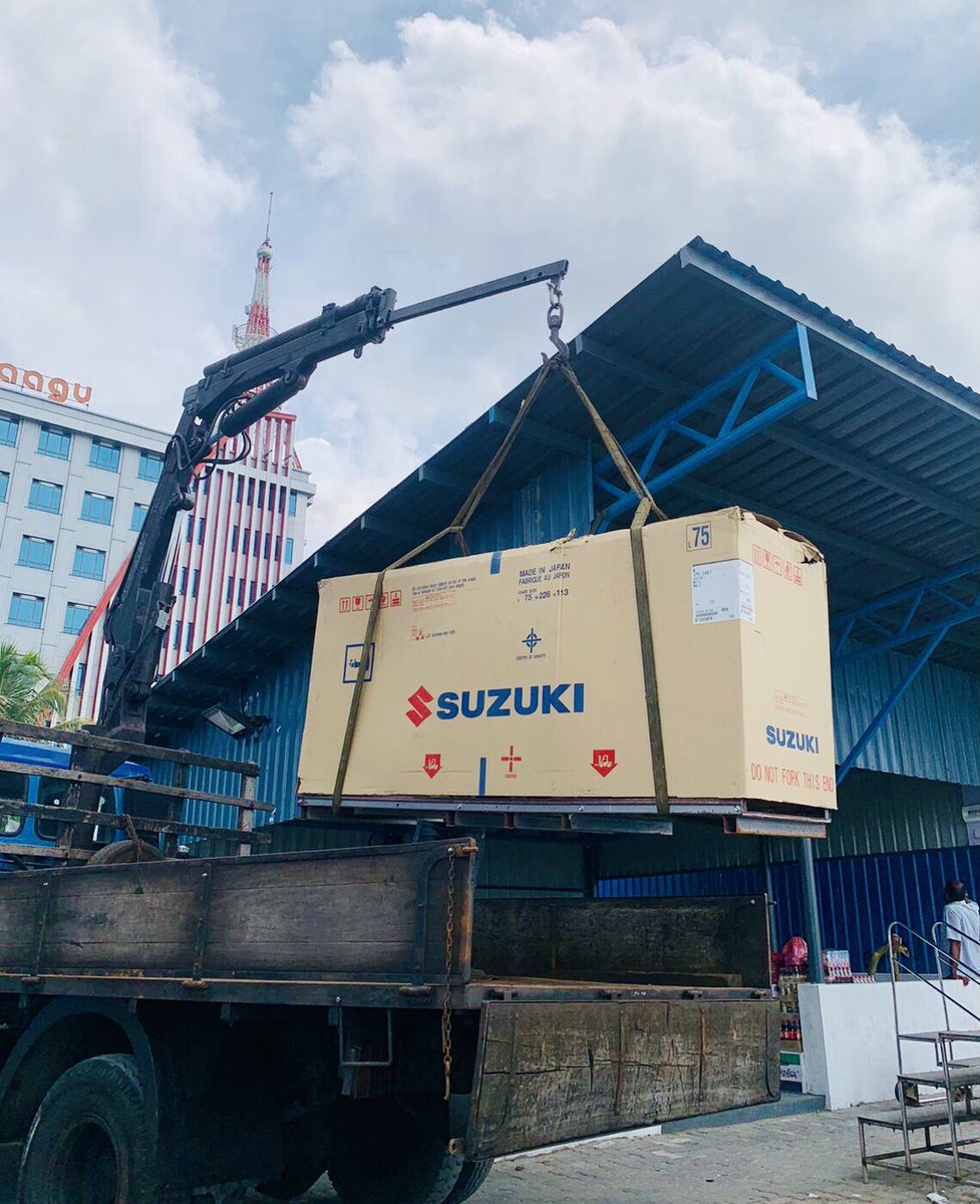 MTCCkashavaru's tweet photo. It just gets better! Another powerful addition to @smartownae transportation fleet, with a twin installation of #SUZUKI DF300AP. The #DF300AP comes up with the largest reduction gear ratio in its class, leads to powerful torque for quick acceleration and great top-end speed! https://t.co/exLW2WtYru