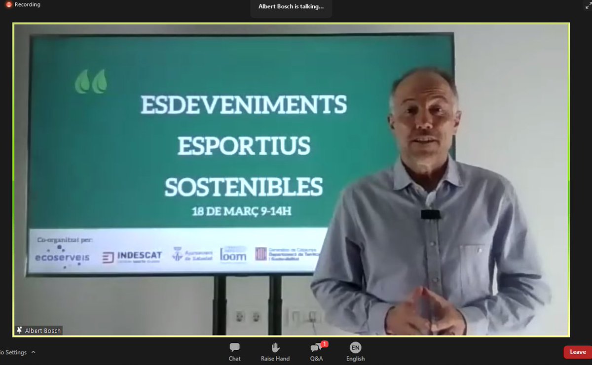 ENGSOsport's tweet photo. #Sustainability and sport go together. 🟢⚽️

Astrid Find and @albert_bosch welcome the @PlayGreen7 conference participants with an inspirational speech on the importance of "playing green". 

#sport4climate #playgreen https://t.co/D0CoHTKaG2