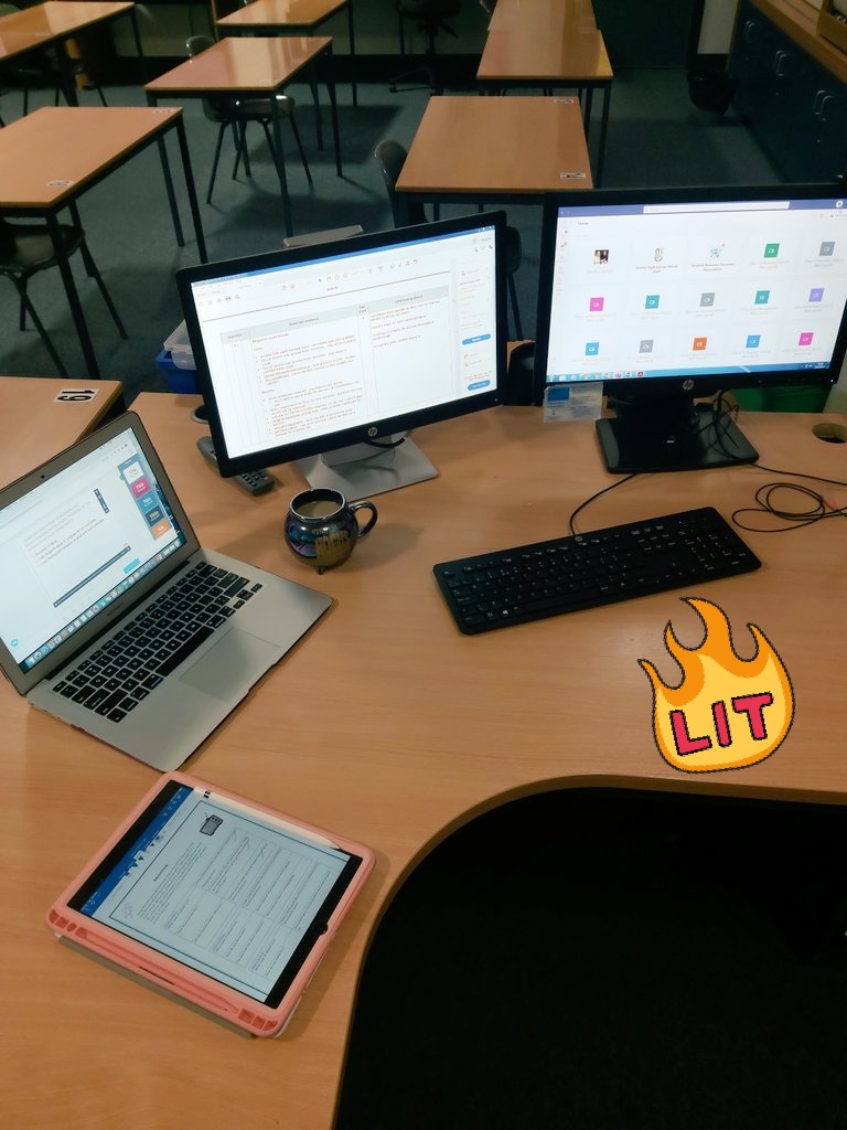 I wonder if I have enough screens? 🤔😂 #multitasking (ps check the Hocus Pocus mug 😍)