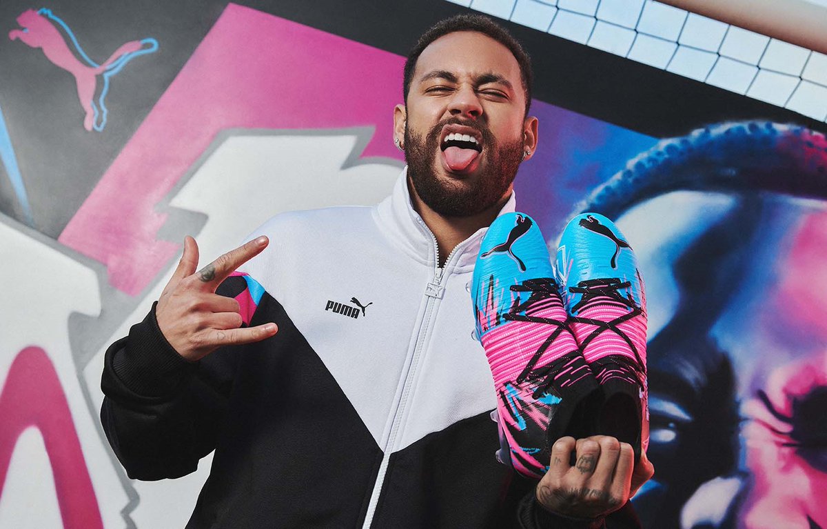 プーマ サッカースパイク 『フューチャーZ 1.1 CREATIVITY