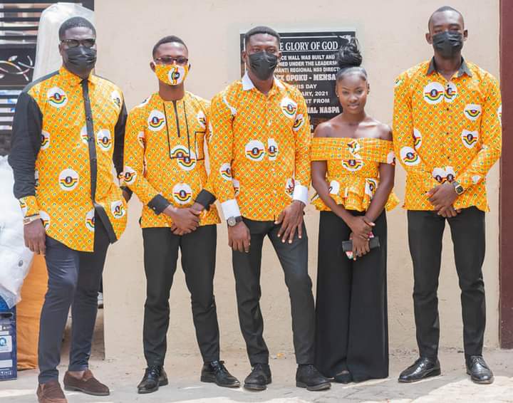 PadmoreDonkor's tweet photo. Official inauguration of the fence wall of Ashanti Regional Naspa Secretariat, this will help safeguard the Secretariat from armed robbers. Thank you Lord for such an opportunity for me to be part of this project. https://t.co/suKxuPSJ8j