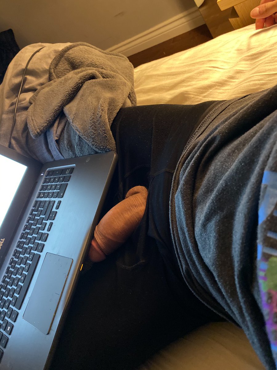 Ryanjsxxx's tweet photo. When I say I’m just  “chillin”: https://t.co/ZcYxei6hEU