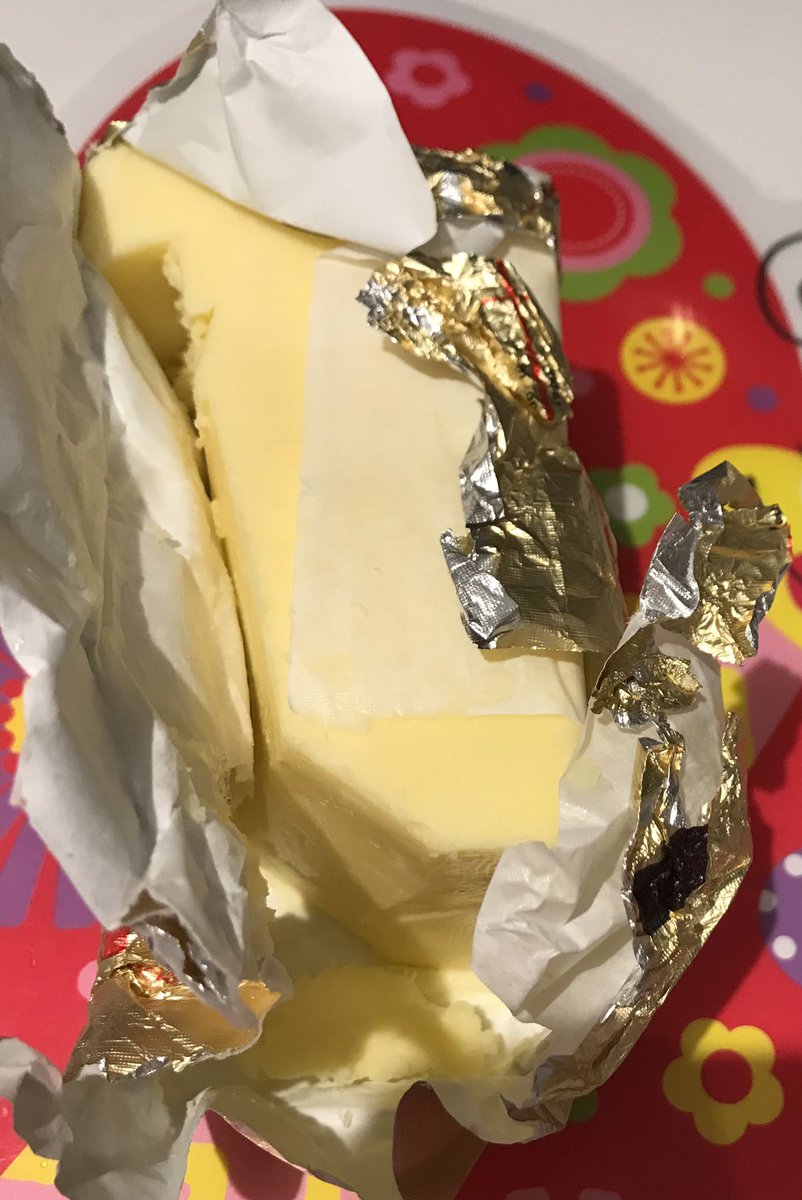 TopTweeterGirl's tweet photo. I’ve been eating #Lactantia butter for over 25 years but your new wrappers are flimsy and useless. I will now have to find a new brand with a wrapper that doesn’t tear the minute you open it. Not a great executive move replacing it. #butter #cheapingout #food #cooking #groceries https://t.co/gTH8TcOW2y