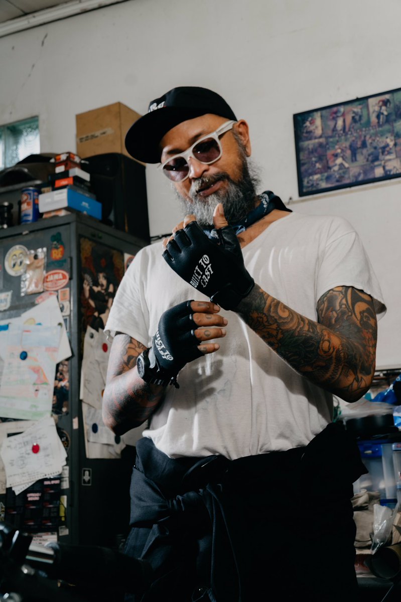 EAST HOOD tweet media