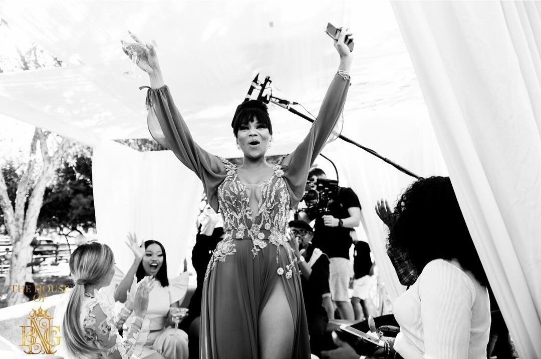 QueenBs_World's tweet photo. Today we celebrate @houseofbng 's second birthday 🥂🍾🥂🍾🥂

Congratulations @bonang_m 👸❤

#2YearsOfBNG #HouseOfBNG 

👑🐝🇿🇦 https://t.co/elO87GSIKb