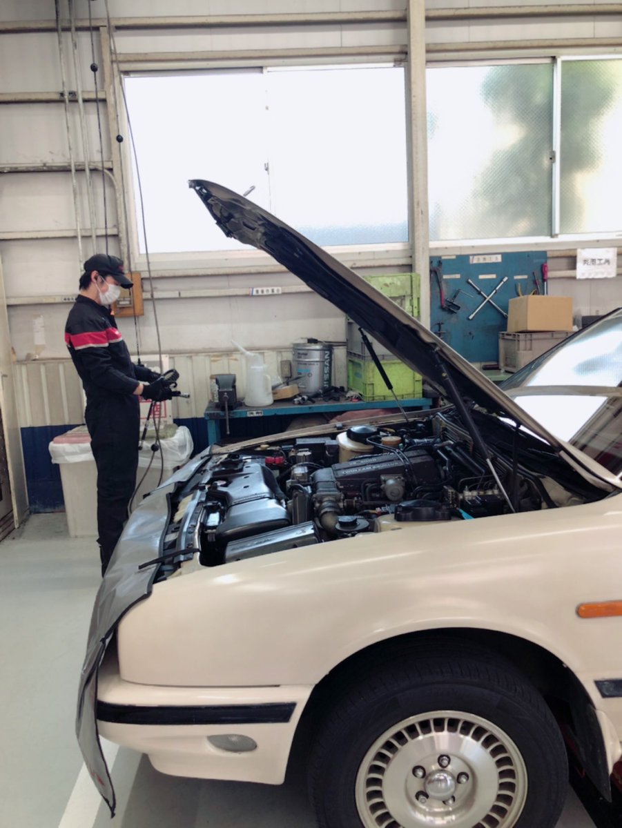 伊藤かずえ Y31シーマ Nissanオリジナル点検 レストア前の最後のディラー点検です 伊藤かずえ Y31シーマ Nissanオリジナル点検 レストア前の最後のディラー点検です