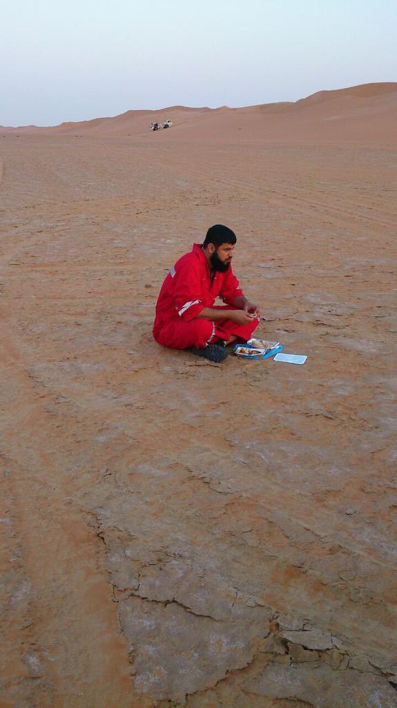 hashtag_oman's tweet photo. شبابنا لا يستحقون الا التكريم والتقدير .. ونقول بأعلى صوت يا @Labour_OMAN #أوقفوا_التسريح_الممنهج https://t.co/J8rdcwmtUZ