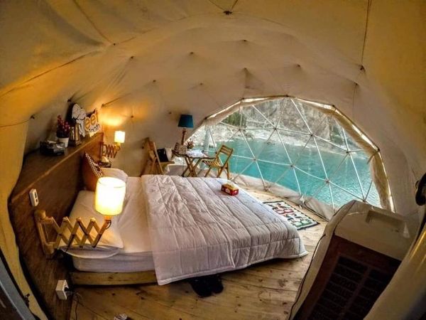 PakTravelGuide's tweet photo. A beautiful Glamp Resort at Attabad Lake For tours https://t.co/ZJp8voN8bS https://t.co/6X6xjDFoNE