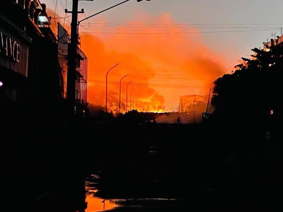 shineheinhtet's tweet photo. Horrific Scene of Yangon after Military burnt Barriers in many places at night on Mar 17. Arson Attack on Yangon by Military is threatening every night.

INTERNET BLACKOUT
#Mar18Coup
#WhatsHappeningInMyanmar https://t.co/81oJzEm6l1