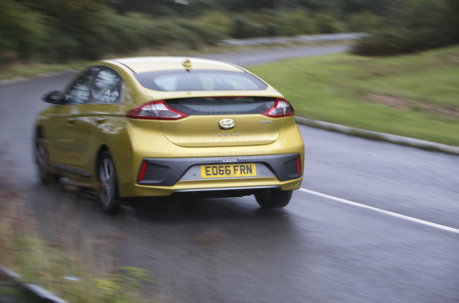 autocar's tweet image. Despite being launched in 2017, the Hyundai Ioniq remains a taste of the future. And from £10k, it's the star of this week's nearly new guide buff.ly/3lnNJF3