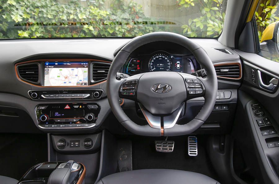 autocar's tweet image. Despite being launched in 2017, the Hyundai Ioniq remains a taste of the future. And from £10k, it's the star of this week's nearly new guide buff.ly/3lnNJF3