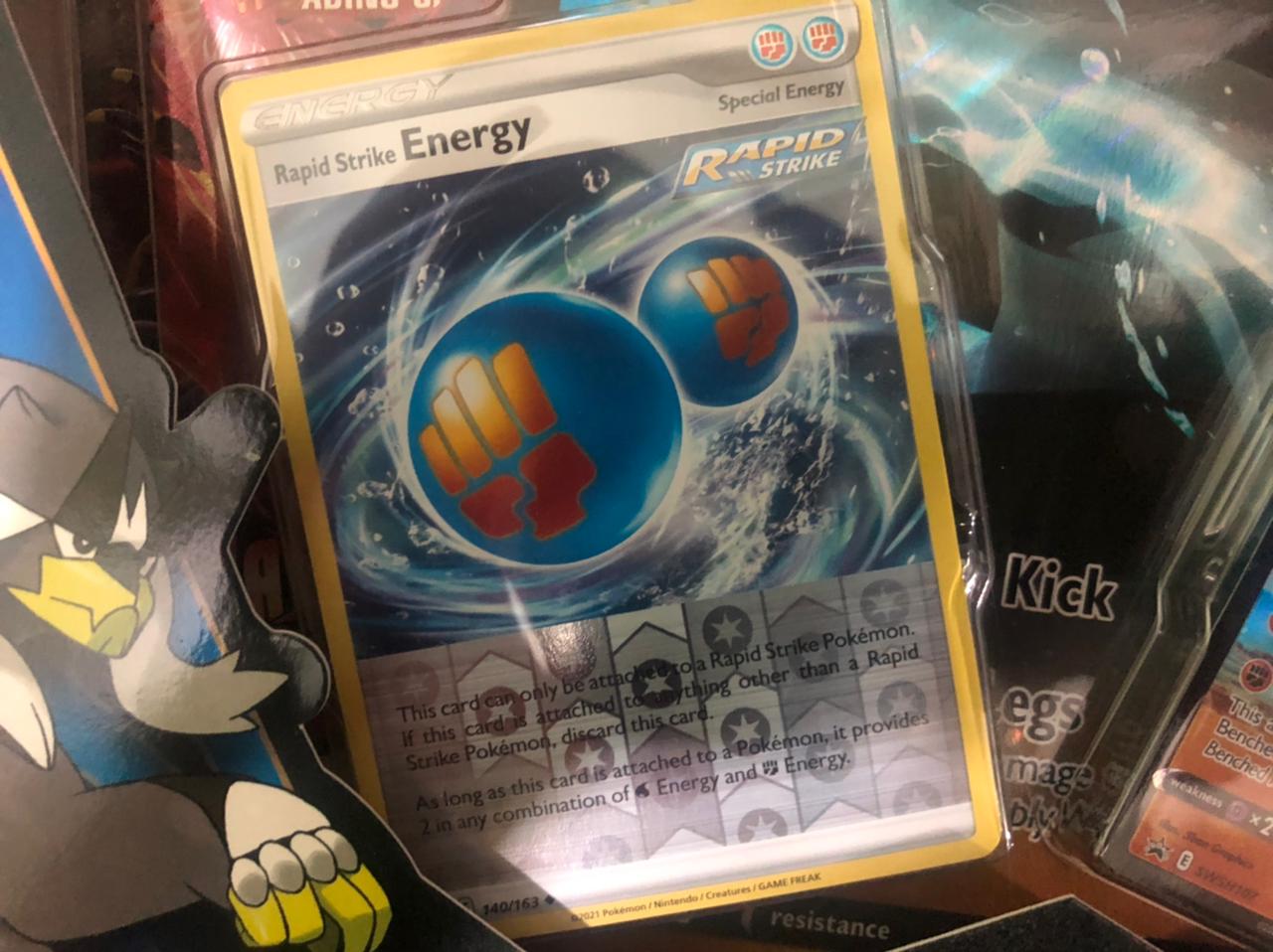 Pokeguardian Auf Twitter The Single Strike Urshifu V Box Rapid Strike Urshifu V Box Comes With A Reverse Holo Rapid Single Strike Energy Images From Alpha Tyrant Tcg Read More