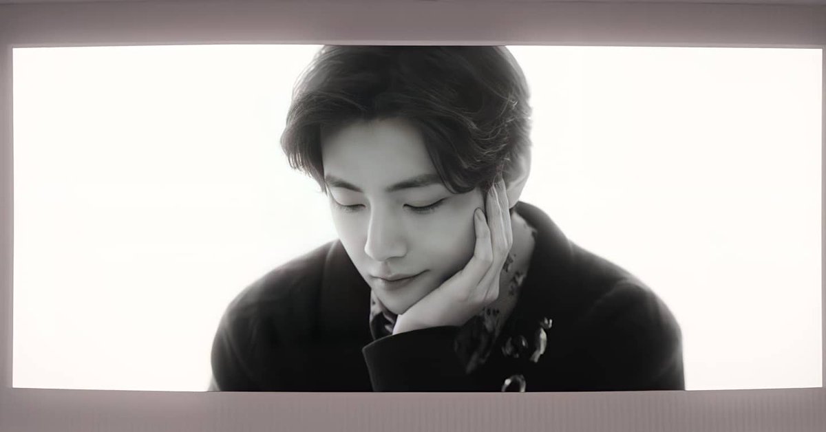 buburago71_'s tweet photo. Akhirnya release juga tuh konten BigHit Labels 😁
#WhatDoYouBelieveln 
#WhatDoYouBelieveIn 
#IBelieveInConnection 
#BANGTAN #TAEHYUNG https://t.co/hEWmVqcyJT