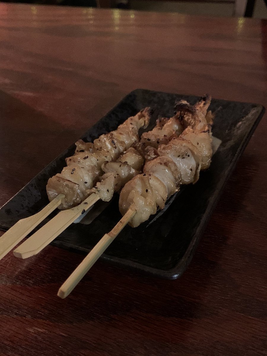 JayKayEl_'s tweet image. I hit the gym today (reserved an hour block for our apartment) and it felt so great to lift 💪🏽 ft. @just_daijoubui 

Also went to dinner w/ @hellosimonloo (we’re both vaccinated) &amp;amp; toshi and it felt like old times.. honestly today felt the most “normal” I’ve felt in a while