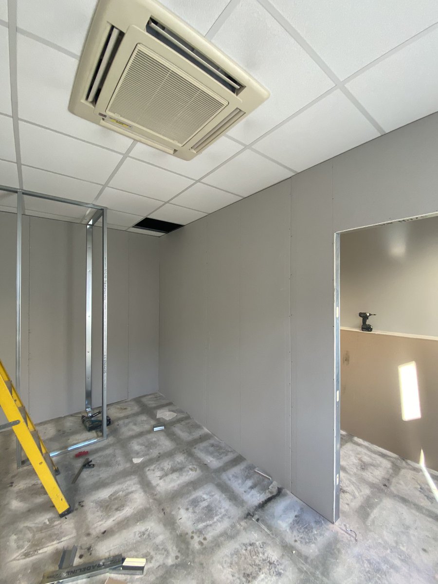 Installing metal stud partitions in Melton Mowbray                             wjinteriors.co.uk