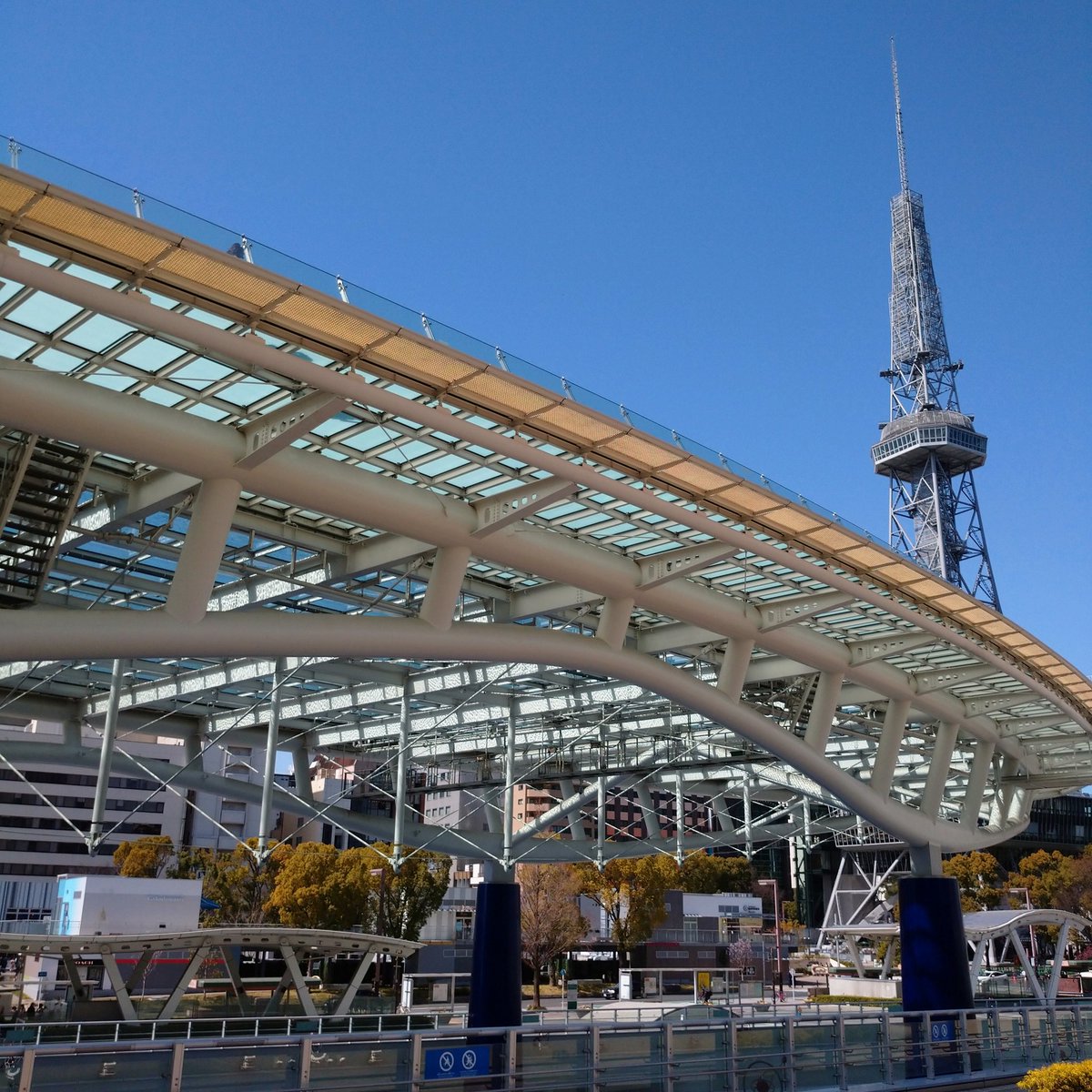 名鉄イン名古屋桜通 本日ご紹介な名古屋観光スポットはこちら 名古屋駅から東山線で5分 栄駅直結 オアシス21 ガラスの大屋根 水の宇宙船に上がることも出来ます 夜のライトアップはinstagramでも人気なのです 名古屋観光 名鉄イン名古屋桜通 本日ご紹介な名古屋観光スポットはこちら 名古屋駅から東山線で5分 栄駅直結 オアシス21 ガラスの大屋根 水の宇宙船に上がることも出来ます 夜のライトアップはinstagramでも人気なのです 名古屋観光
