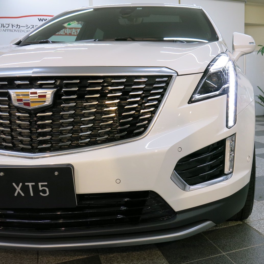 ট ইট র キャデラック仙台中央 シボレー仙台中央 当店デモカー Cadillac Xt5 Premium 販売解禁 認定中古車へ登場です エクステリアカラーは ステラーブラックメタリック クリスタルホワイトトゥリコート の2台 詳細車両情報は当店hpにて