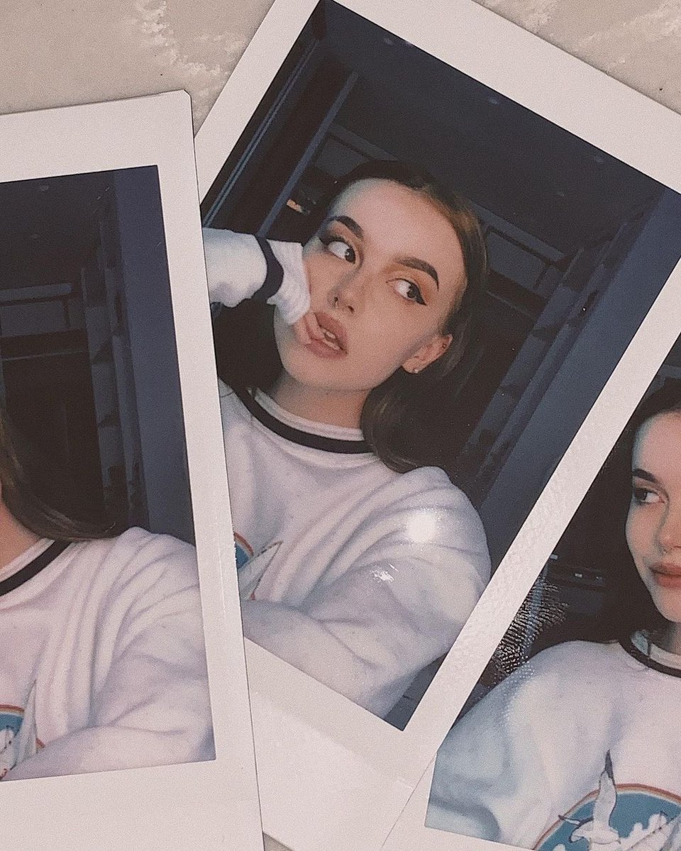 taayeoni's tweet image. Hello, i’m Faya Feeviun and i do #openfollow for west only. Retweet this tweet and let’s be fwend! 🥰