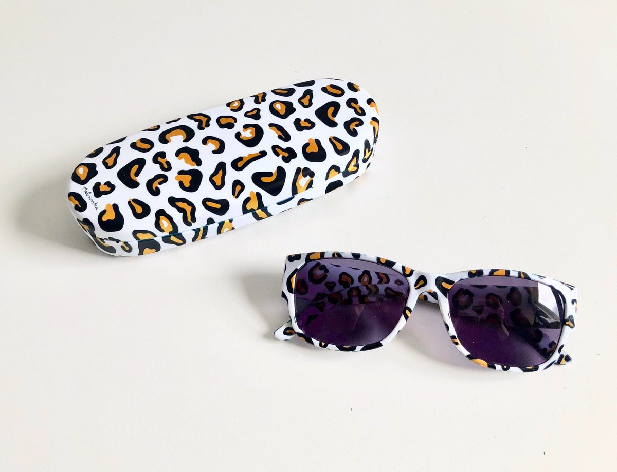 Melsinki_'s tweet photo. Leopard Print Hard Glasses case and Sunglasses Case #etsy #melsinki #melsinkiaccessories #eyeglasscase #sunglasses #glassescase #sunglassescasr #leopard #leopardprint #leopardcase #giftforhim #giftforhim https://t.co/oJebnrJ51G https://t.co/umWNgQoYuC