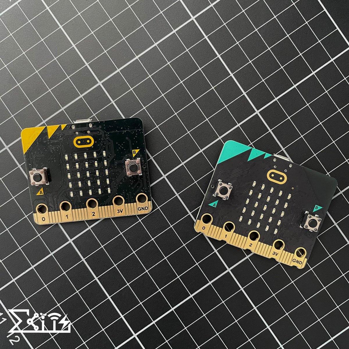 Ekitstech's tweet photo. 邊隻先係BBC micro:bit V2 ?🧐
Which one is BBC micro:bit V2 ?🧐

SHOP NOW in EKITS STORE!
https://t.co/UqsbqLZEgD https://t.co/ESG7rrFIsr
