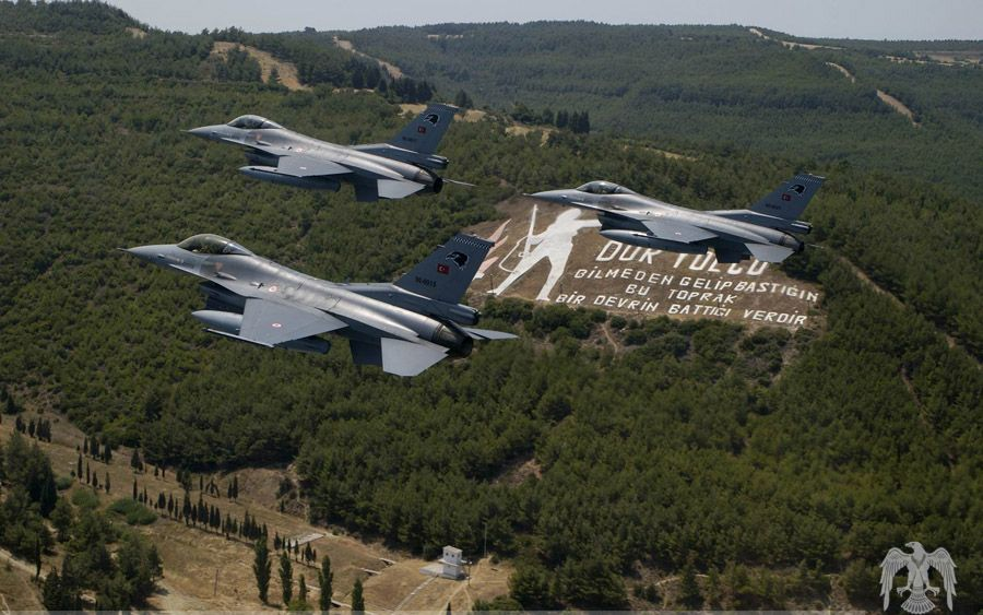 #18martcanakkalezaferi