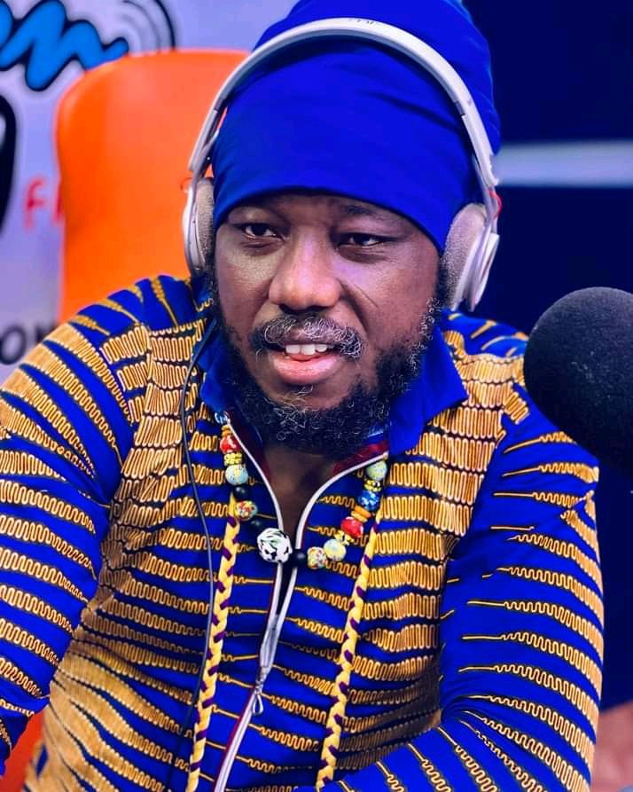 Bob Afibi (@bafibi) on Twitter photo Thursday edition of the #Taxidrivershow pon <a href="/zylofon1021fm/">ZYLOFON FM</a> with the #Rootical <a href="/Blakkrasta/">BLAKK RASTA</a> more fire π₯ #1MAD <a href="/ODoabil/">RasOsagyefoDoabilTindandoogGumahDokYinzorbil!</a> <a href="/TorgbuiMawuli/">TΙgbui AkpaKlika Z3wuz3 ΖkpΙlΙkpΙdzi Mawuli Odogwu</a> <a href="/de_wagina/">Wagner De Captain (Maamobi Last man Standing)</a> <a href="/BORBOR_SLY/">BORBOR_SLY(THE RICE π SELLER INSIDE TESHIE PENNY)</a> @Ahiasey <a href="/EtornamMalik/">βπΏBob Etornam Malikeπ¬π</a> @The_Evangelist3 Thursday edition of the #Taxidrivershow pon <a href="/zylofon1021fm/">ZYLOFON FM</a> with the #Rootical <a href="/Blakkrasta/">BLAKK RASTA</a> more fire π₯ #1MAD <a href="/ODoabil/">RasOsagyefoDoabilTindandoogGumahDokYinzorbil!</a> <a href="/TorgbuiMawuli/">TΙgbui AkpaKlika Z3wuz3 ΖkpΙlΙkpΙdzi Mawuli Odogwu</a> <a href="/de_wagina/">Wagner De Captain (Maamobi Last man Standing)</a> <a href="/BORBOR_SLY/">BORBOR_SLY(THE RICE π SELLER INSIDE TESHIE PENNY)</a> @Ahiasey <a href="/EtornamMalik/">βπΏBob Etornam Malikeπ¬π</a> @The_Evangelist3