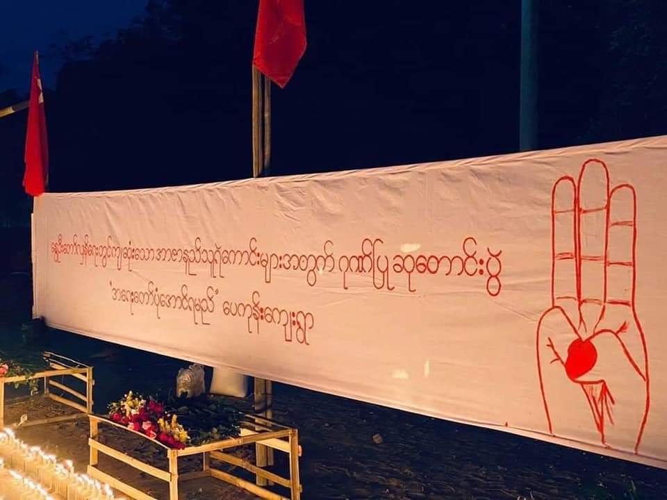 Elodia62115836's tweet photo. Yesterday night, A prayer service was held for the fallen heroes at Yaesakyo Township. 

INTERNET BLACKOUT 
#WhatsHappeningInMyanmar 
#Mar18Coup https://t.co/2KDs5gJjpf